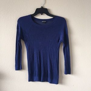 ❗️SALE❗️Express soft half sleeve top